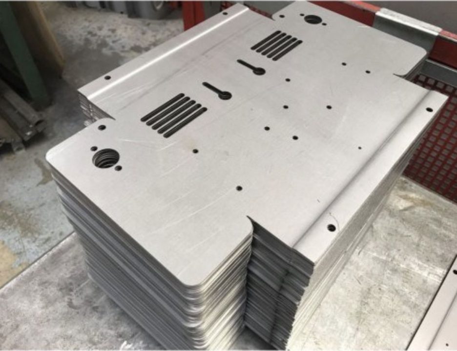 Lợi ích khi hợp tác với đơn vị dập kim loại uy tín