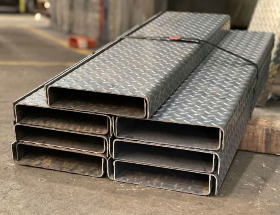 Các thông số kỹ thuật quan trọng trong chấn kim loại