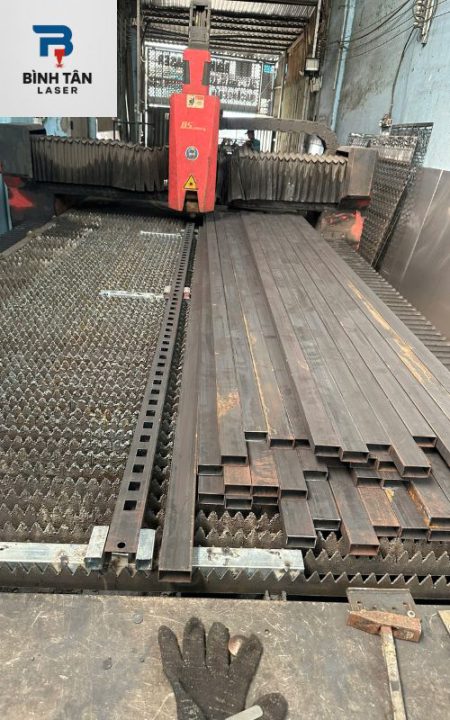 gia công laser kim loại