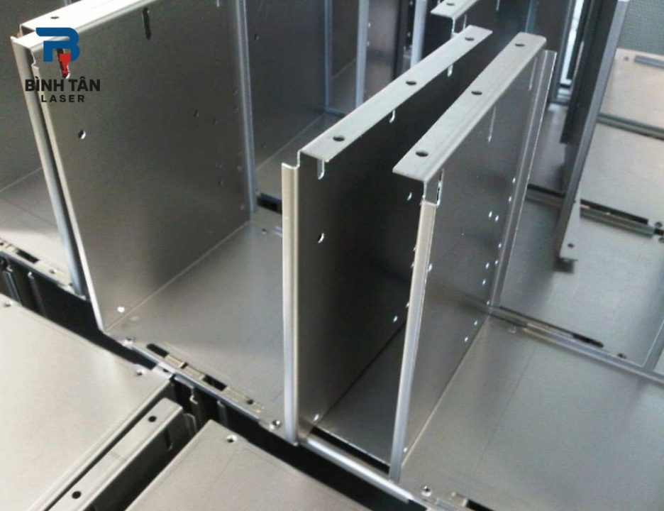 Gia công kim loại tấm chính xác