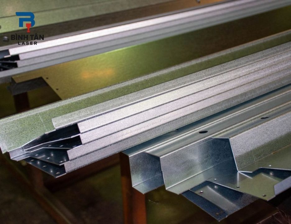 Giải pháp kỹ thuật giúp đảm bảo độ chính xác khi chấn tôn