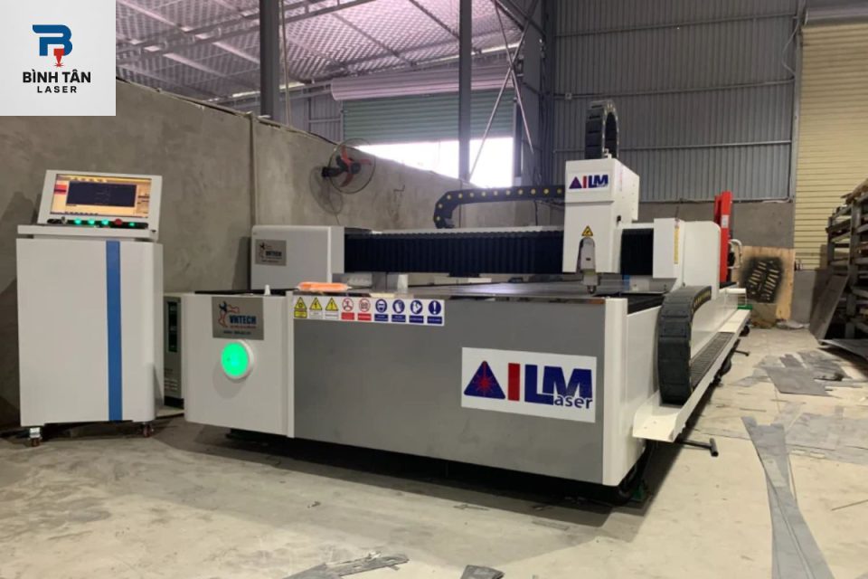 máy cắt Laser Fiber