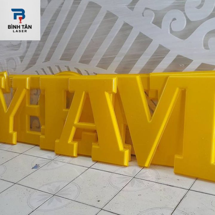 Cắt chữ nổi