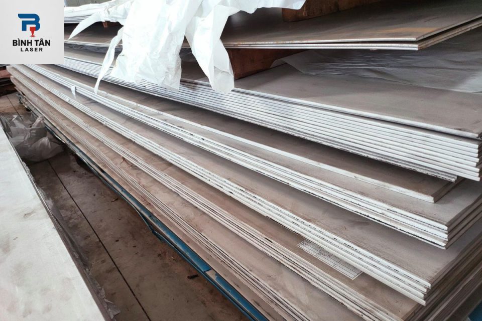 cắt CNC giá rẻ