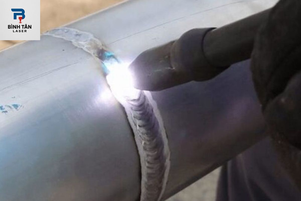 gia công cắt hàn ống inox