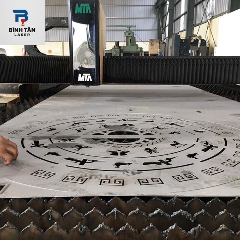 cắt CNC sắt tấm