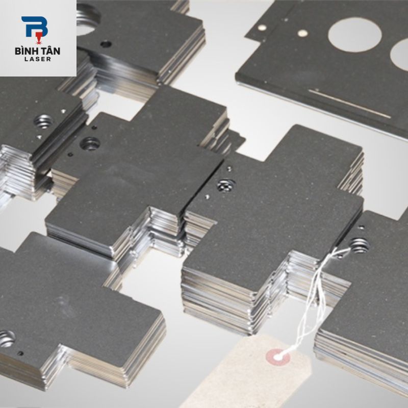 gia công cắt sắt CNC