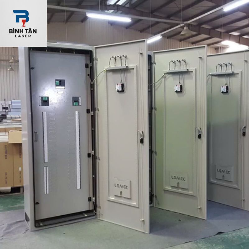 gia công tủ điện kim loại theo bản vẽ