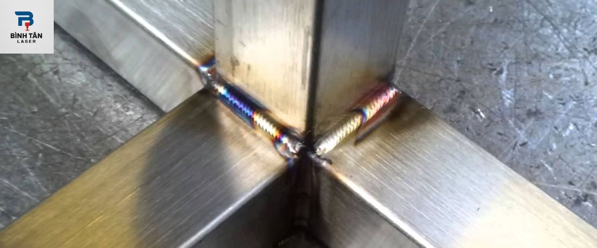 hàn phụ kiện inox