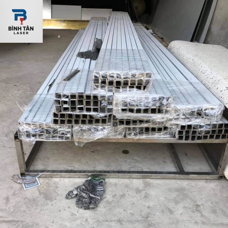 tủ điều khiển chấn bẻ CNC